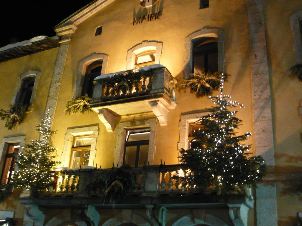 Appartement Les 4 Monts Megeve Ruang foto